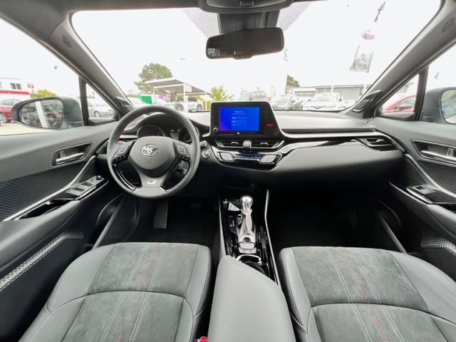 Toyota C-HR Hybrid GR Sport - Samsaru's Car Outlet