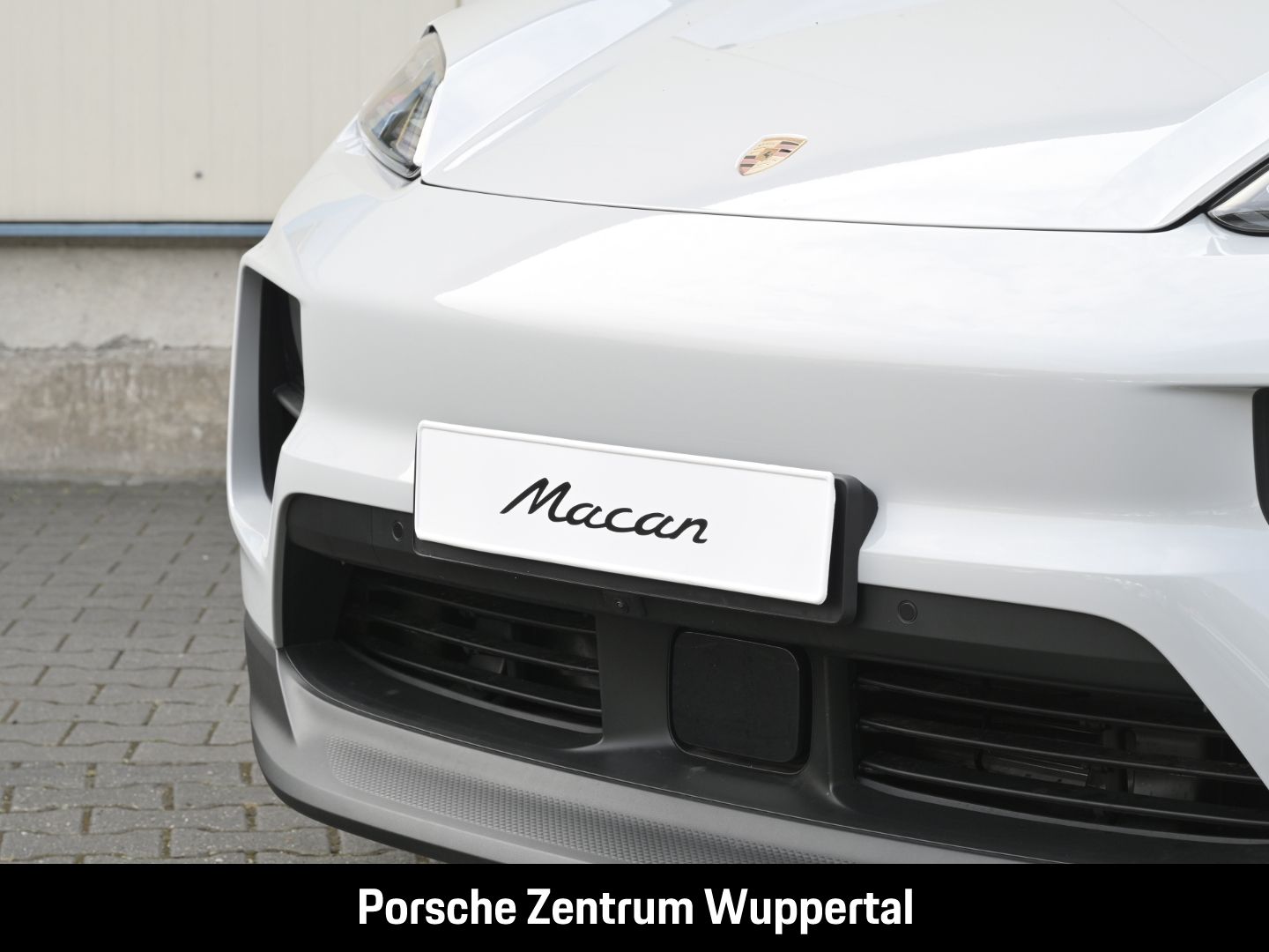 Porsche Macan 4S Surround-View LED-Matrix Abstandstempom
