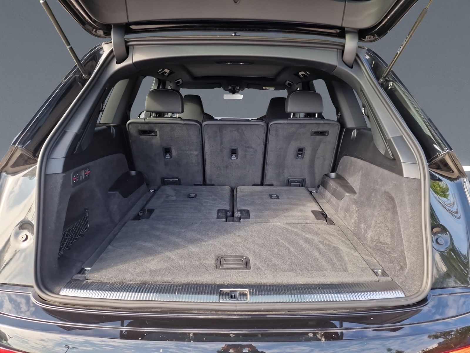 Audi Q7 50 TDI qu S line LASER Pano S-Sitz 22" STHZG