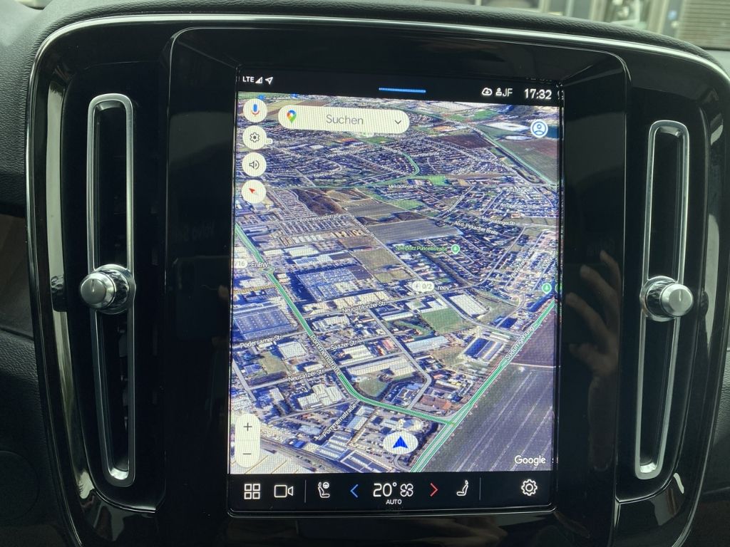 Volvo XC40 Ultimate Recharge Pure Electric AWD P8 Twin