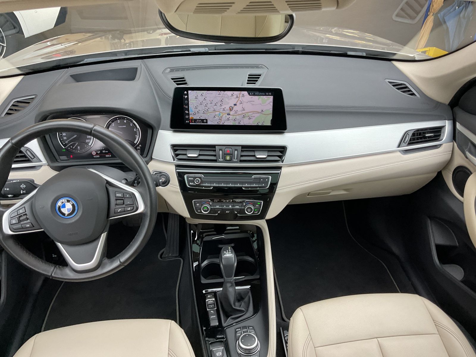 BMW X1 xDrive25e - Samsaru's Car Outlet