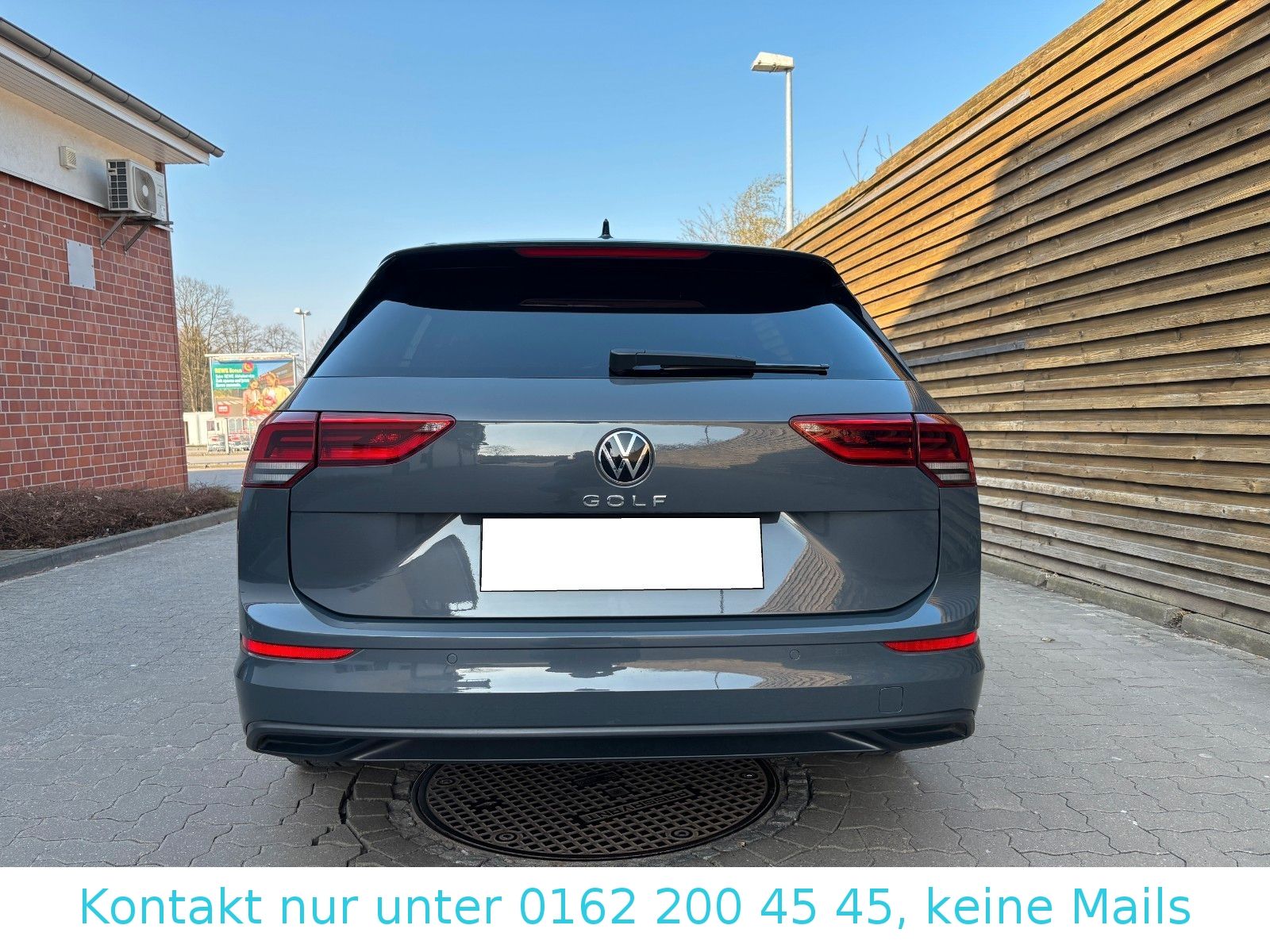 Volkswagen Golf 2.0 TDI Life Variant - Samsaru's Car Outlet
