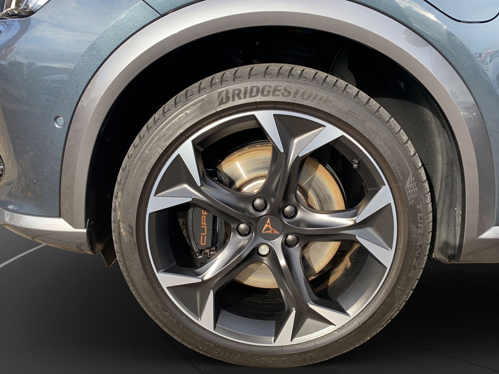 Cupra Formentor VZ 1.4 TSI e-Hybrid AHK Navi KAM LED