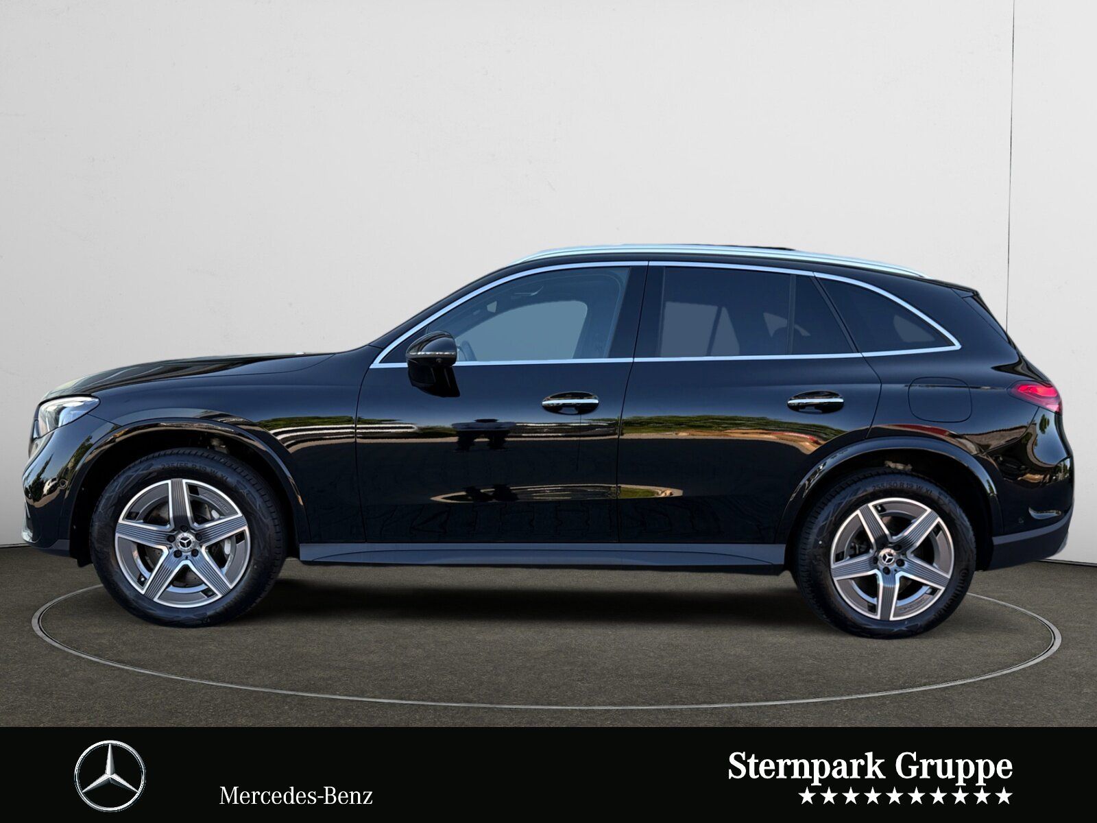 Mercedes-Benz GLC 300 de 4M AMG +AHK+Distro+Pano+Burmester+HuD