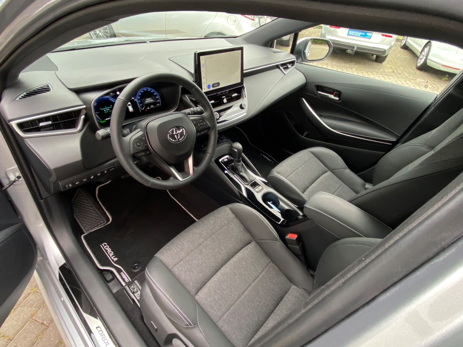 Toyota Corolla Touring Sports 1.8 Hybrid HEV Team D