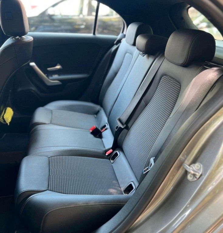 Mercedes-Benz A 180 A -Klasse A 180 - Samsaru's Car Outlet