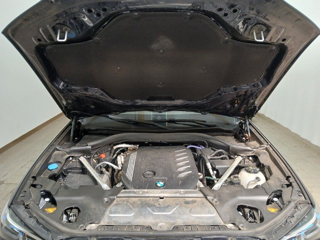 BMW X3 xDrive 30d M-Sport - Samsaru's Car Outlet