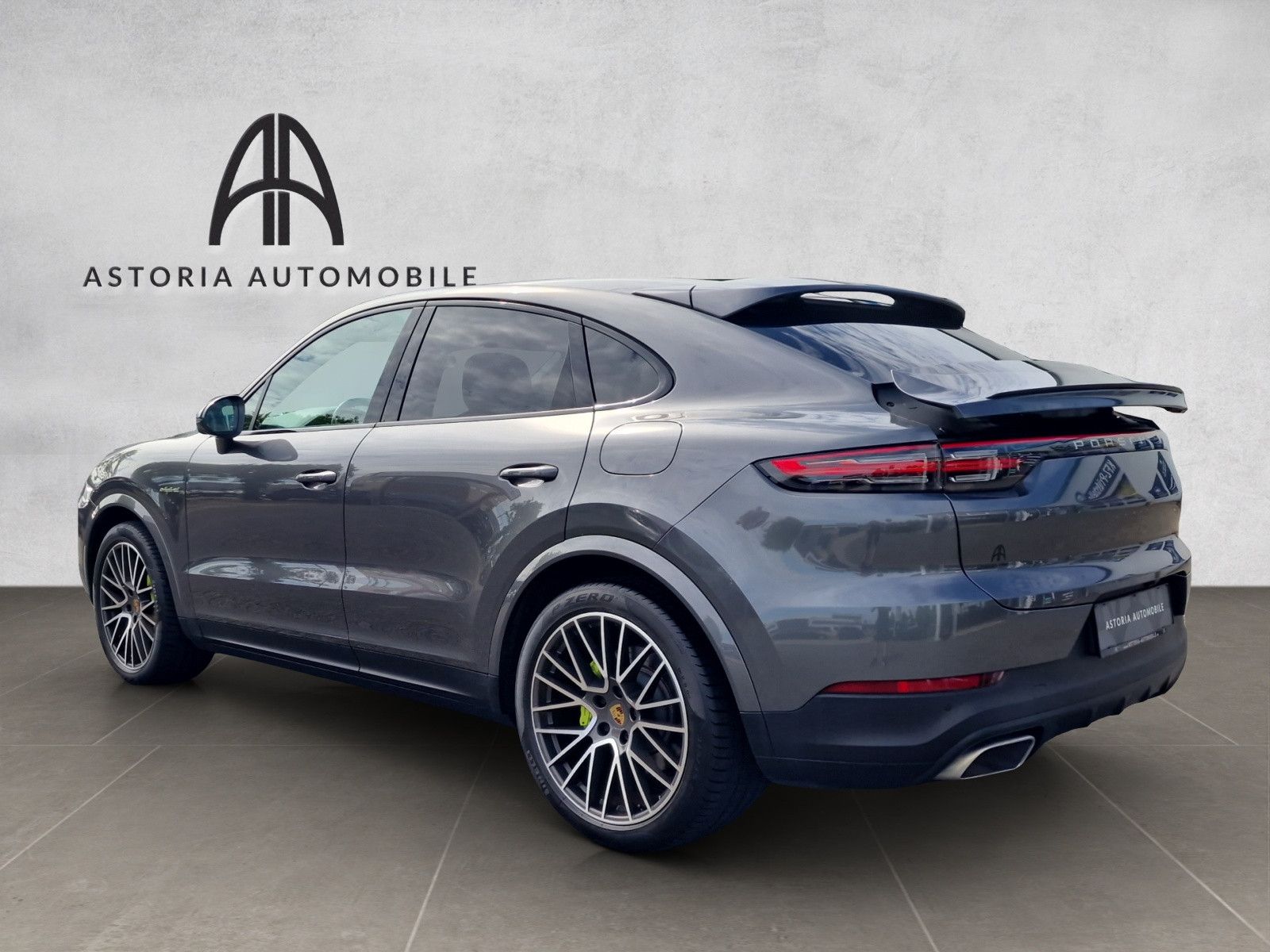 Porsche Cayenne E-Hybrid Coupe Luft HuD 360 14w 21z Inno