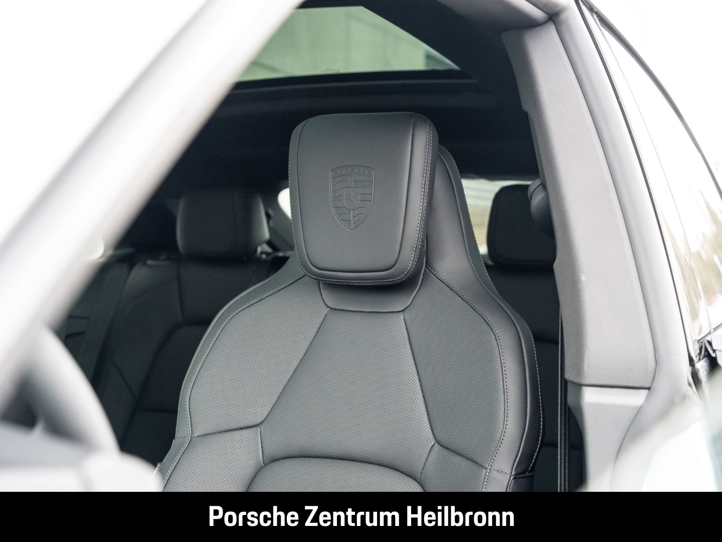 Porsche Macan 4 BOSE Luftfederung Panorama LED-Matrix
