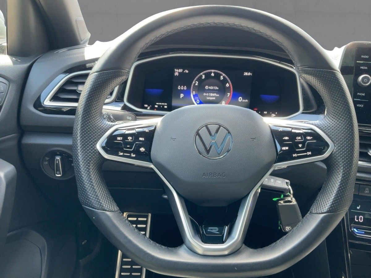 Volkswagen T-Roc 1.5 TSI DSG R-LINE - Samsaru's Car Outlet