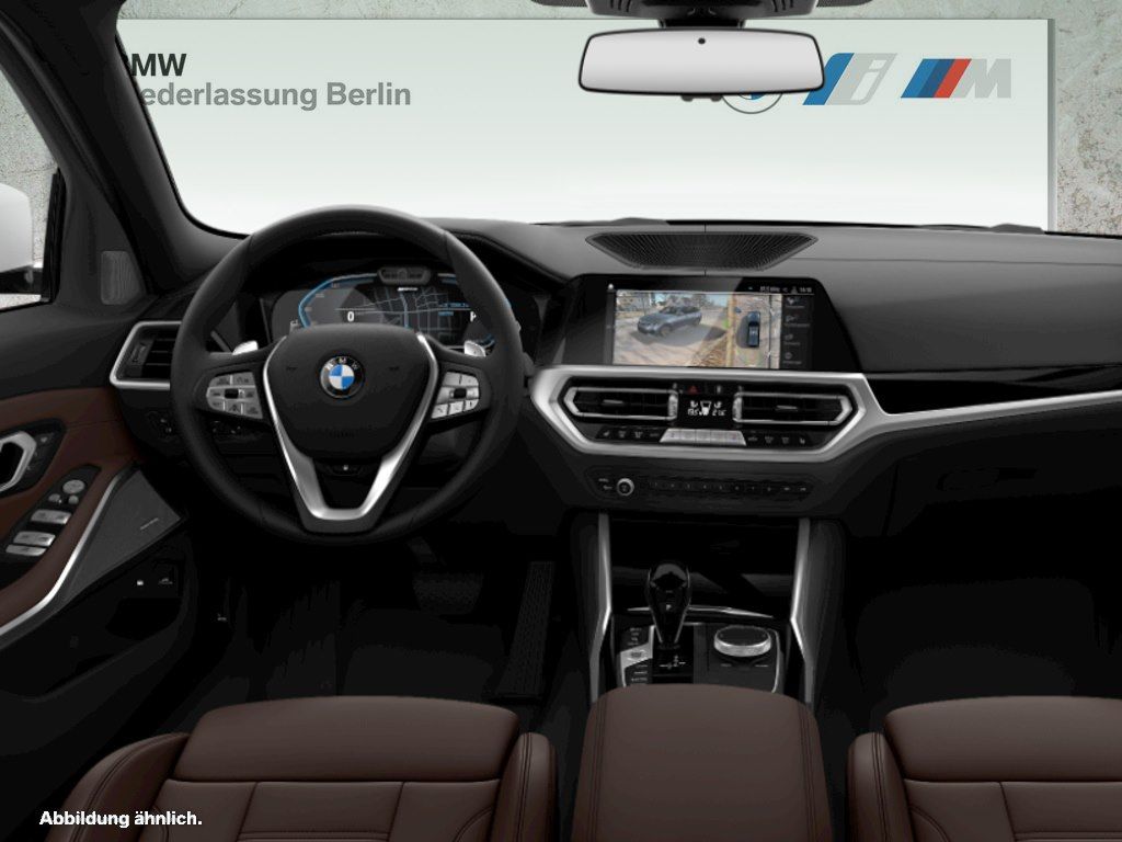 BMW 330e Touring Sport Line - Samsaru's Car Outlet