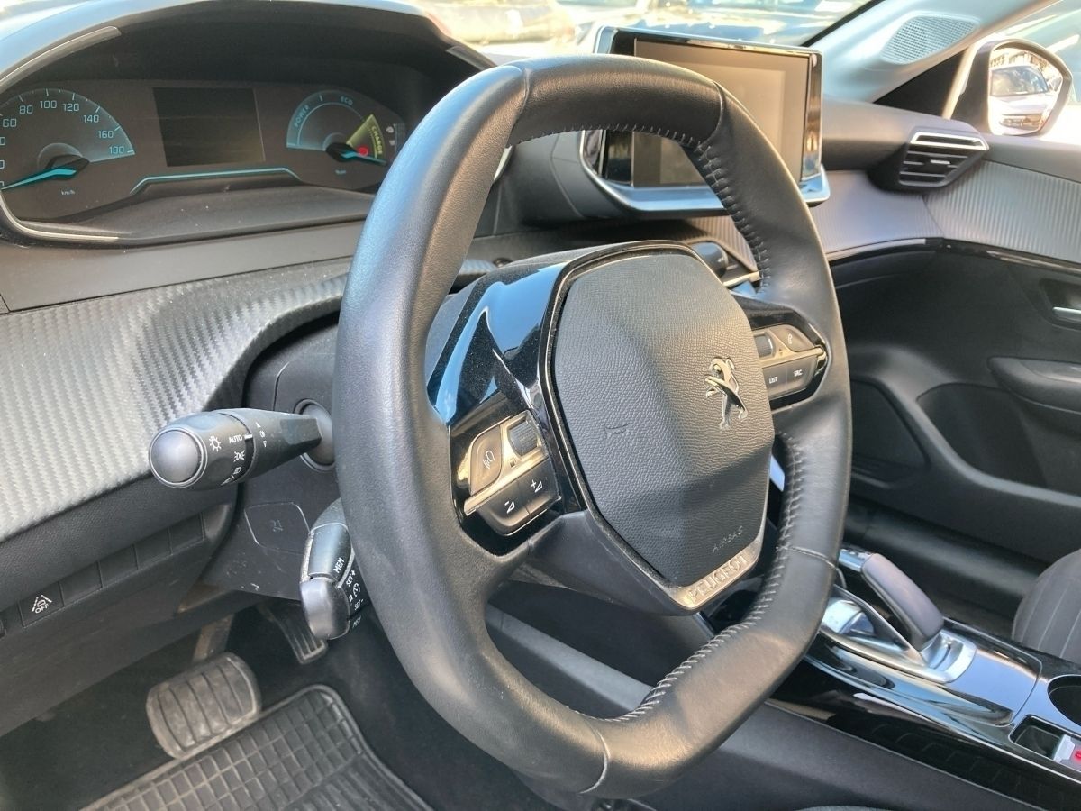 Peugeot 208 Elektro 136 Active - Samsaru's Car Outlet