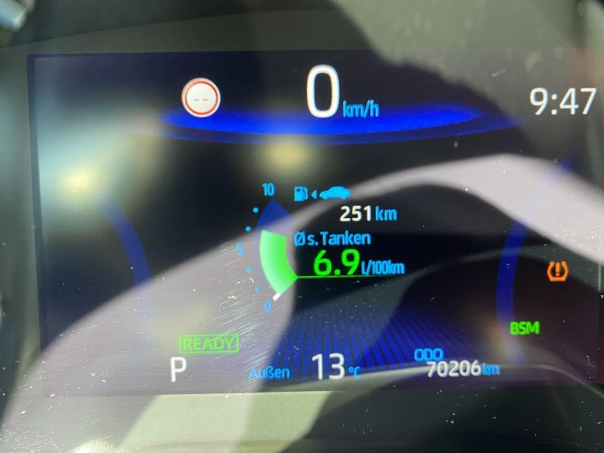 Toyota Corolla 1.8 Hybrid Team Deutschland LED+NAVI+PDC
