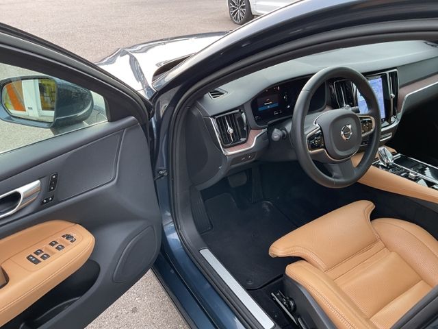 Volvo V60 T6 Plus Bright Plug-In AWD AHK ACC Google