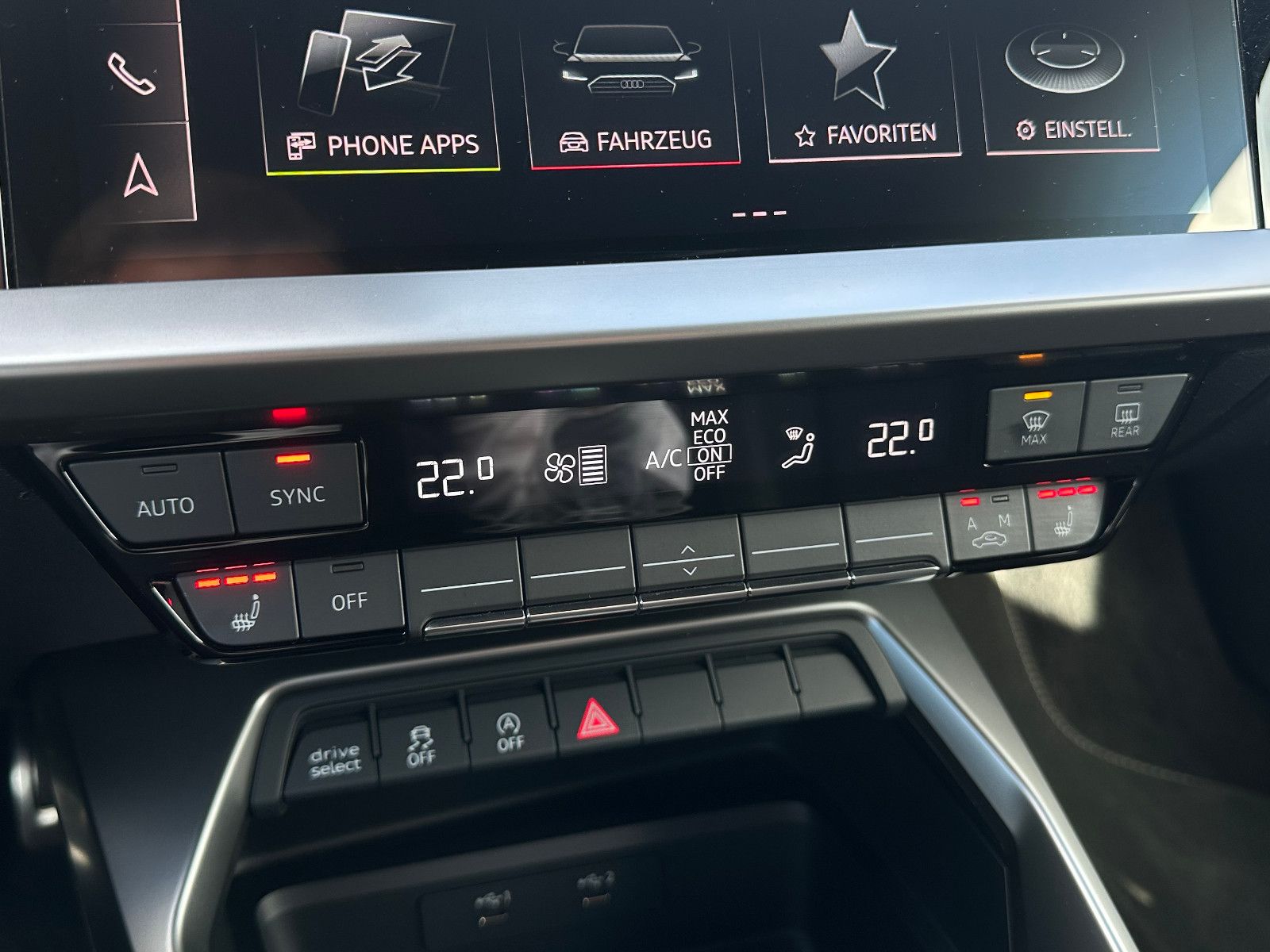 Audi A3 Limousine 35 TFSI S tr. S LINE+LED+NAVI PLUS