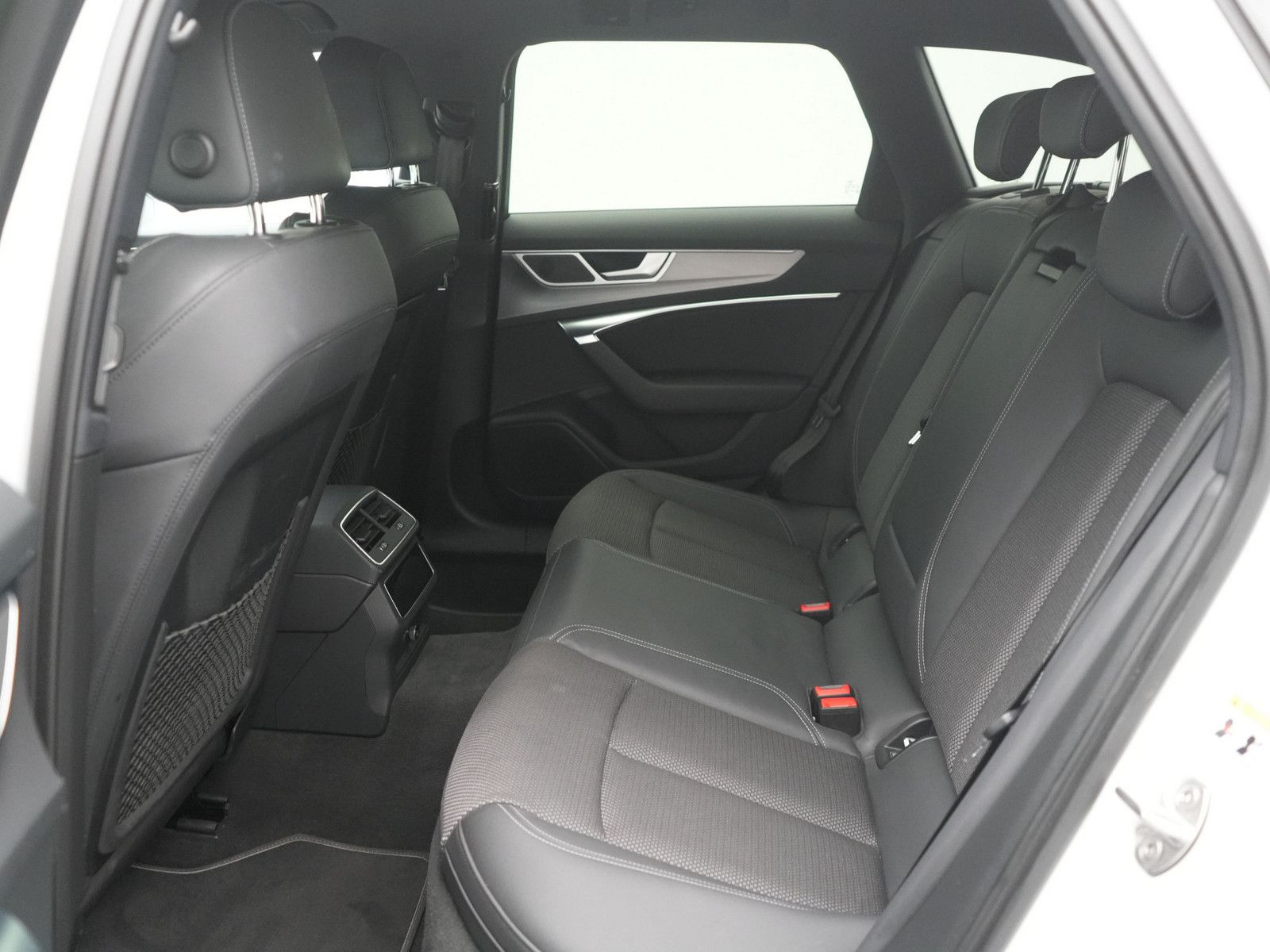 Audi A6 Avant S line - Samsaru's Car Outlet