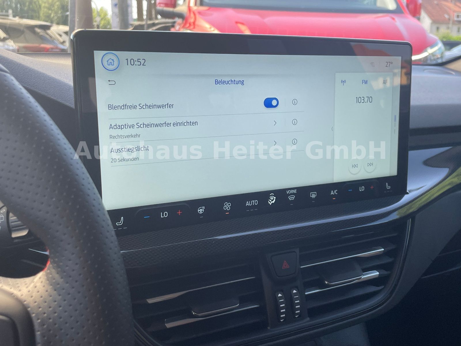 Ford Focus 1.5 EB Aut.ST-Line X / ACC+Matrix+e.Klappe