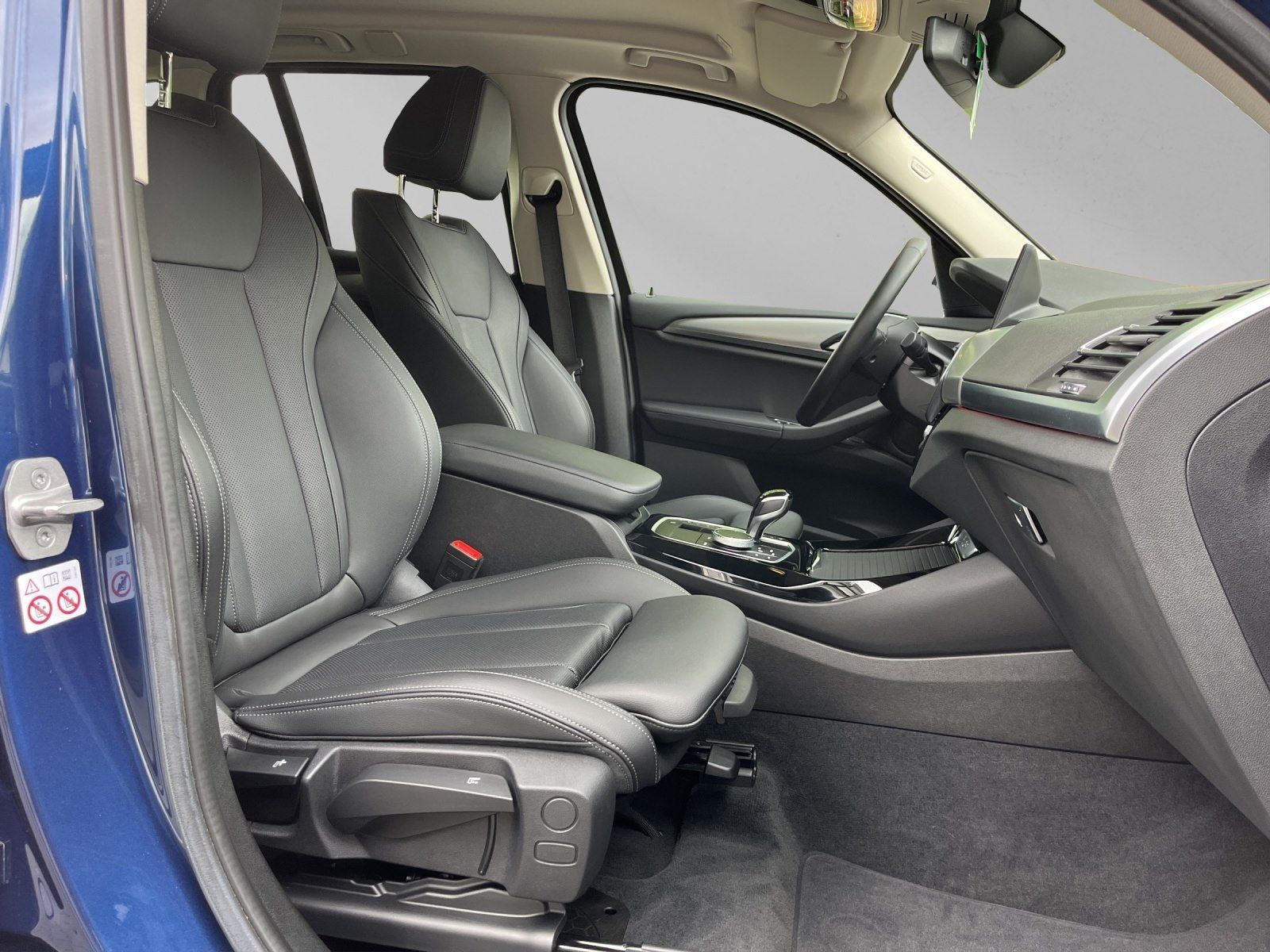 BMW X3 xDrive20d - Samsaru's Car Outlet