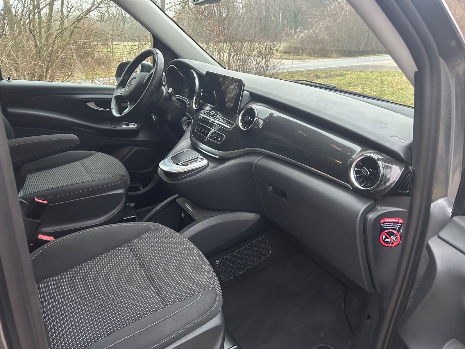 Mercedes-Benz V 250 - Samsaru's Car Outlet