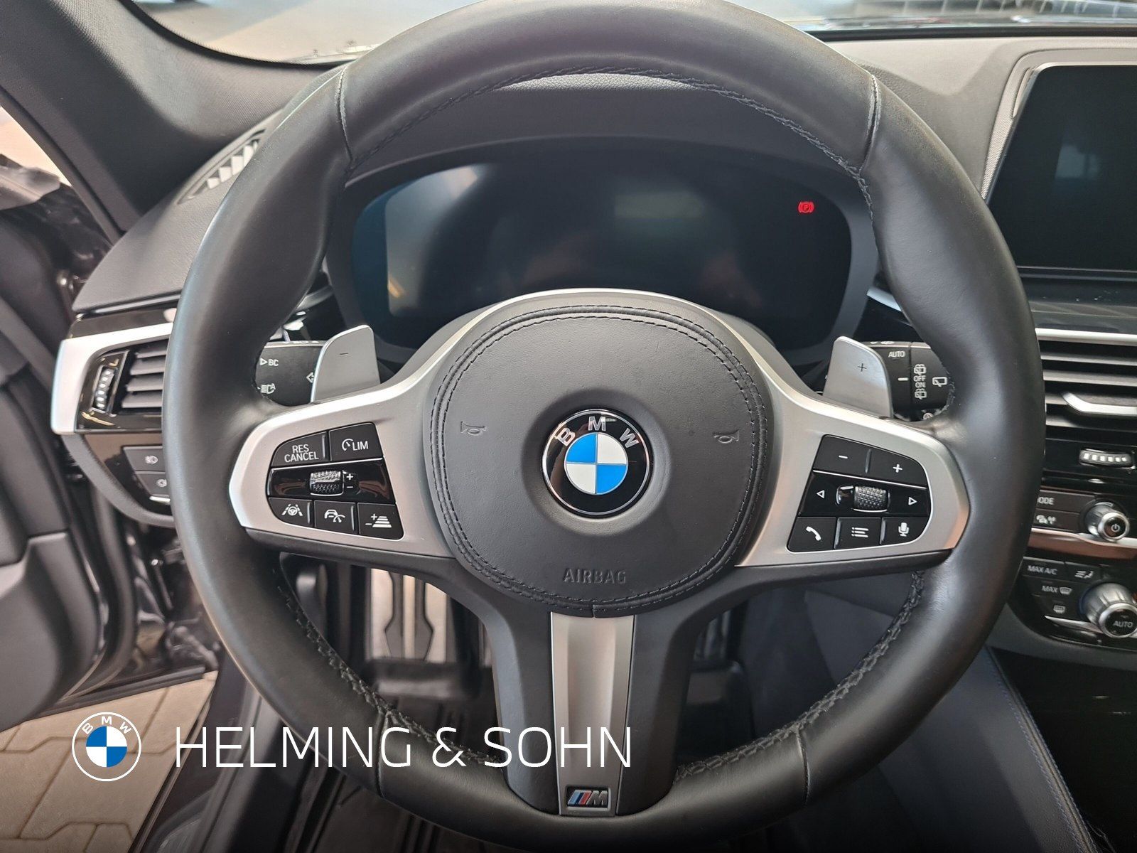 BMW 540d xDrive Touring M-Sport Head-Up HK HiFi Pano