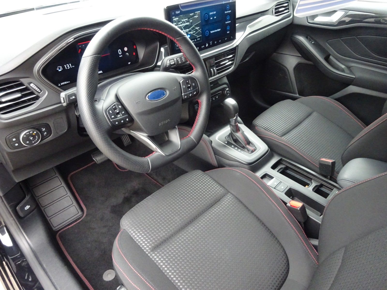 Ford Focus Turnier ST-Line X Autom AHK iACC HuD