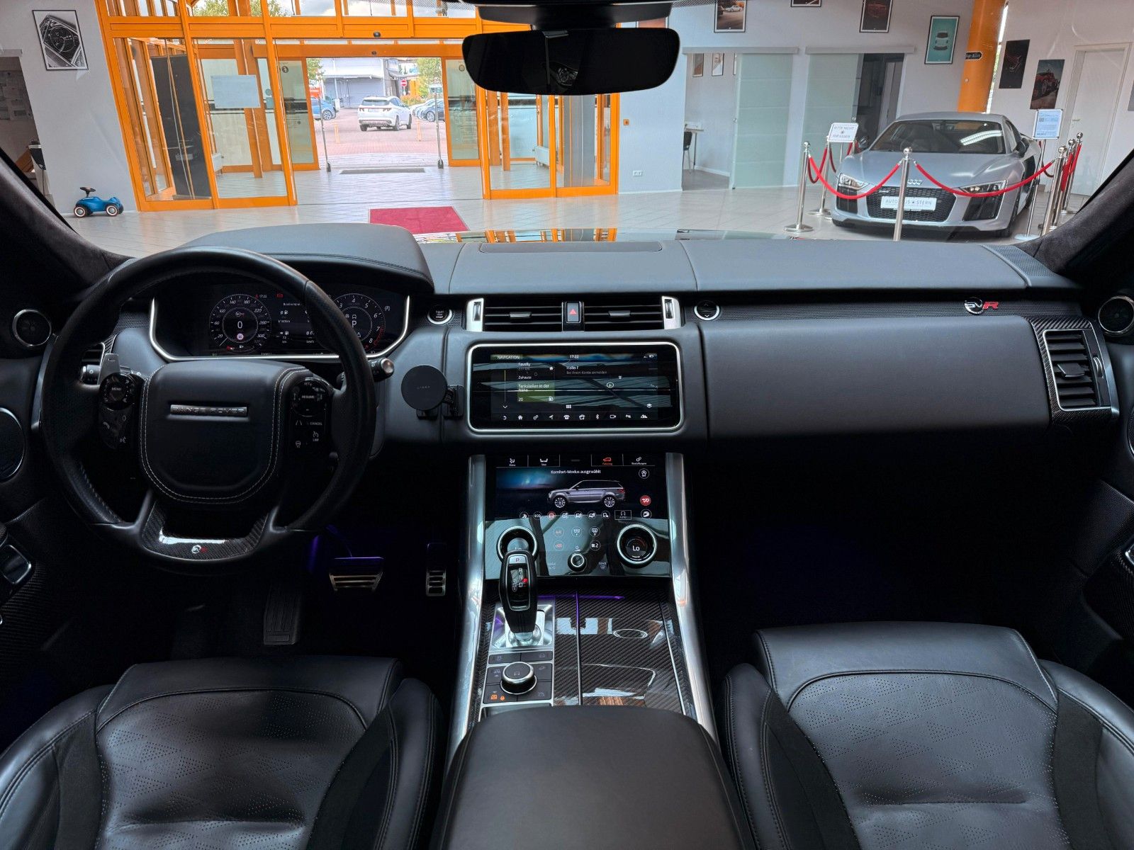 Range Rover Sport SVR - Samsaru's Car Outlet
