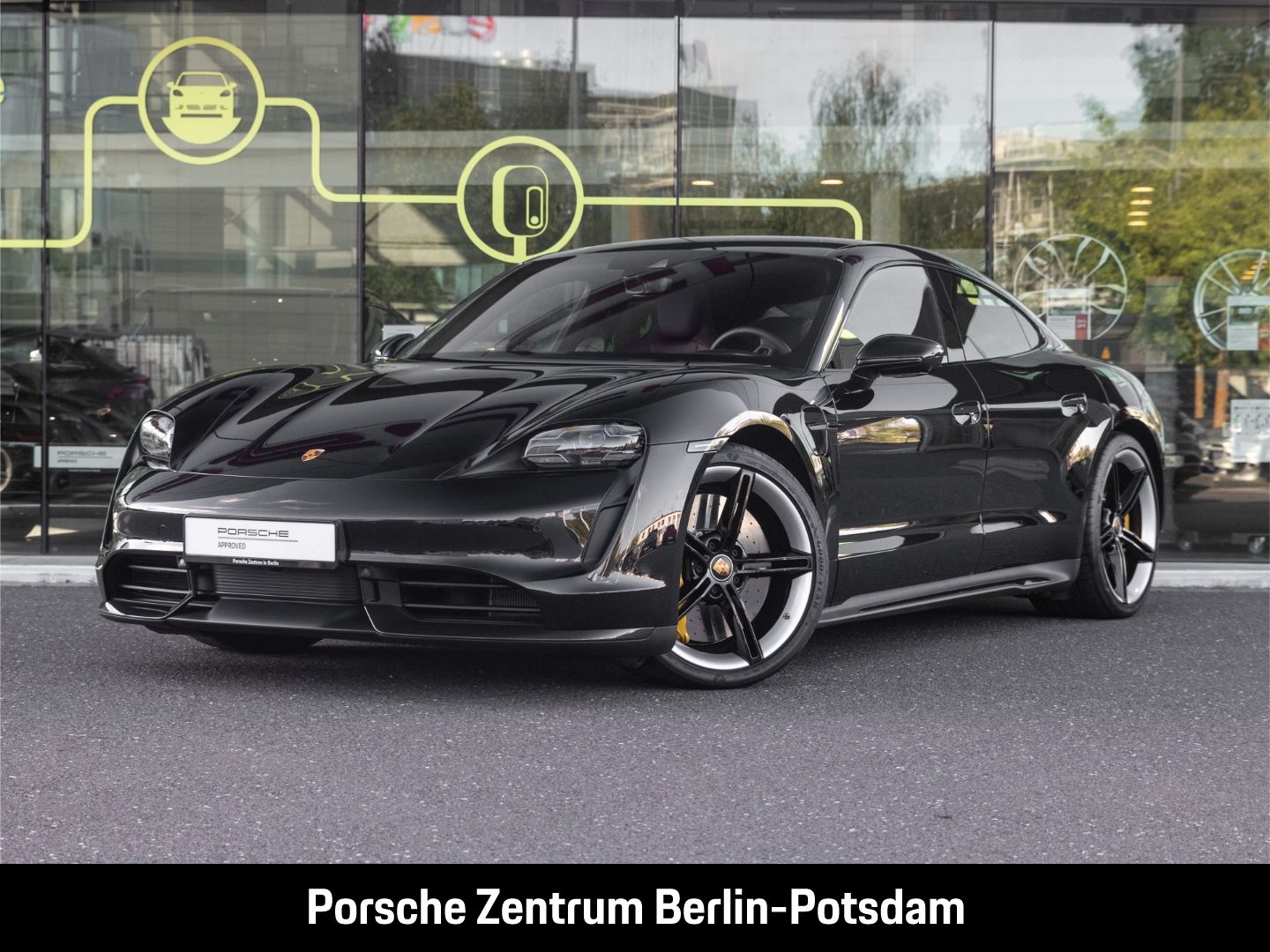 Porsche Taycan Turbo S BOSE Sport-Chrono Paket LED-Matri