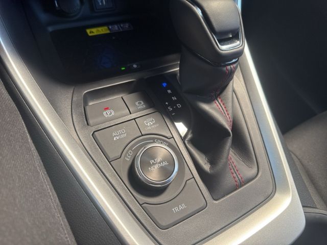 Toyota RAV 4 Plug-in Hybrid 4x4 Teamplayer  Navi, Einpa