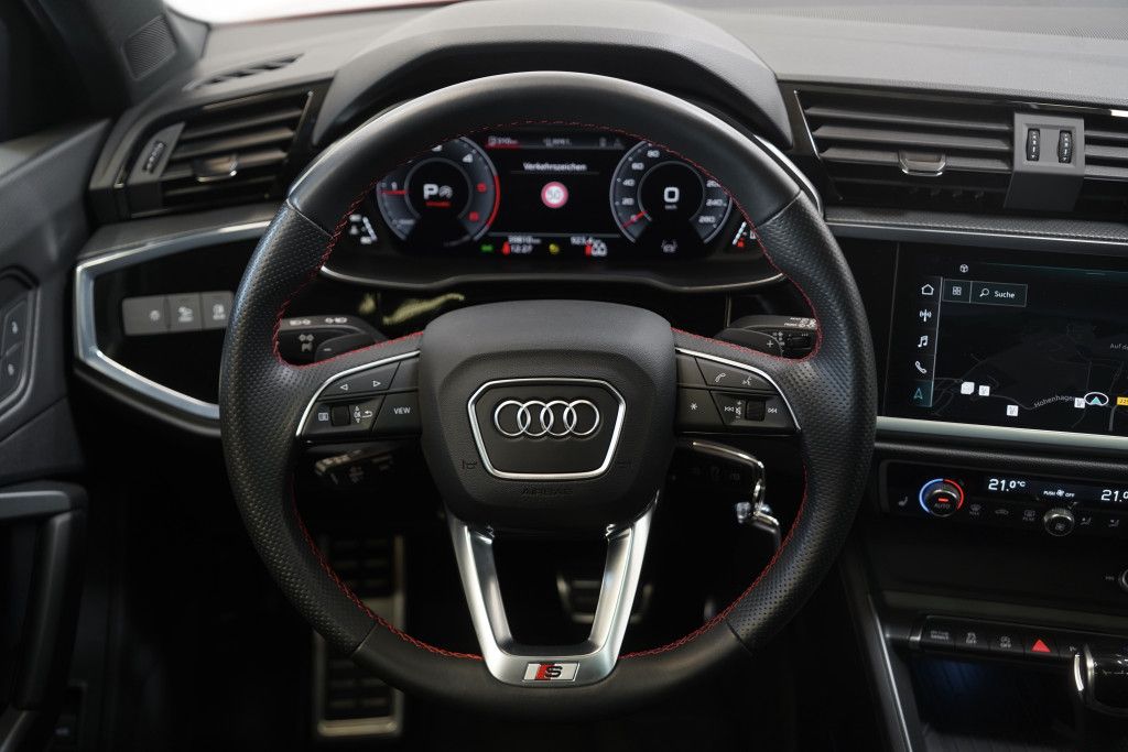 Audi Q3 40 TDI q. Sportback S line - Samsaru's Car Outlet