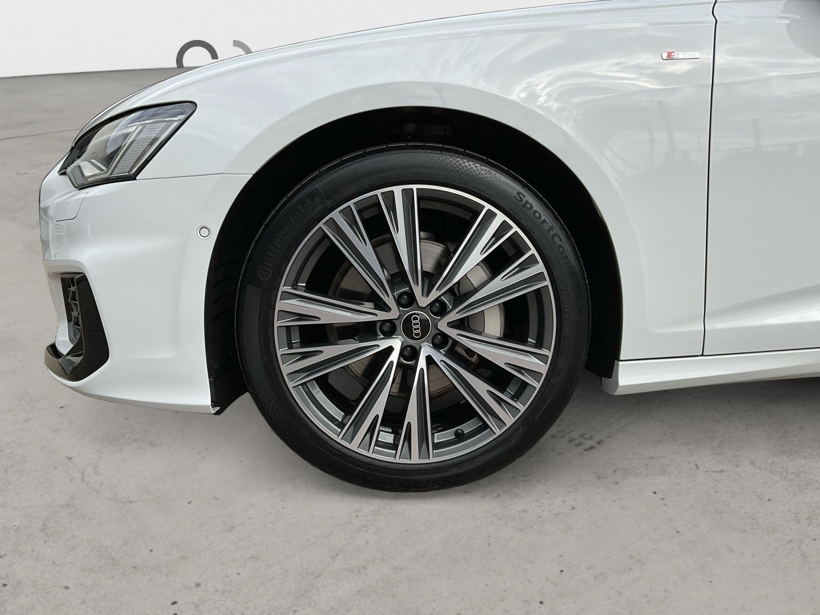 Audi A6 Avant 45 TDI quattro S line - Samsaru's Car Outlet