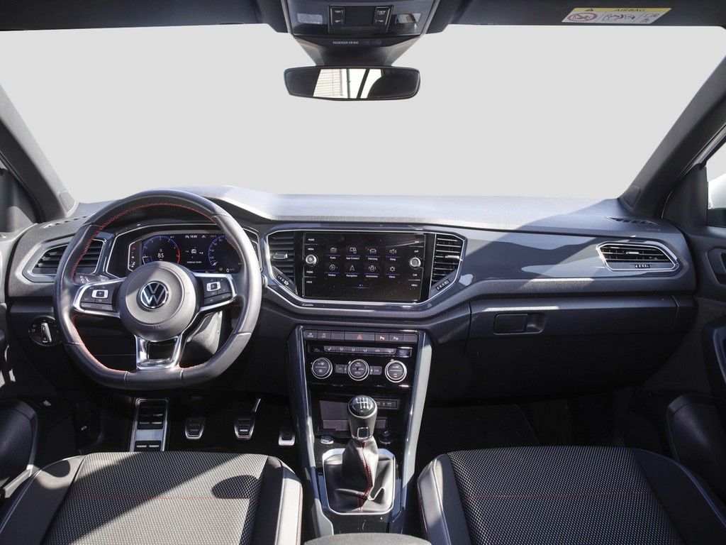 Volkswagen T-Roc 1.5 TSI Sport - Samsaru's Car Outlet