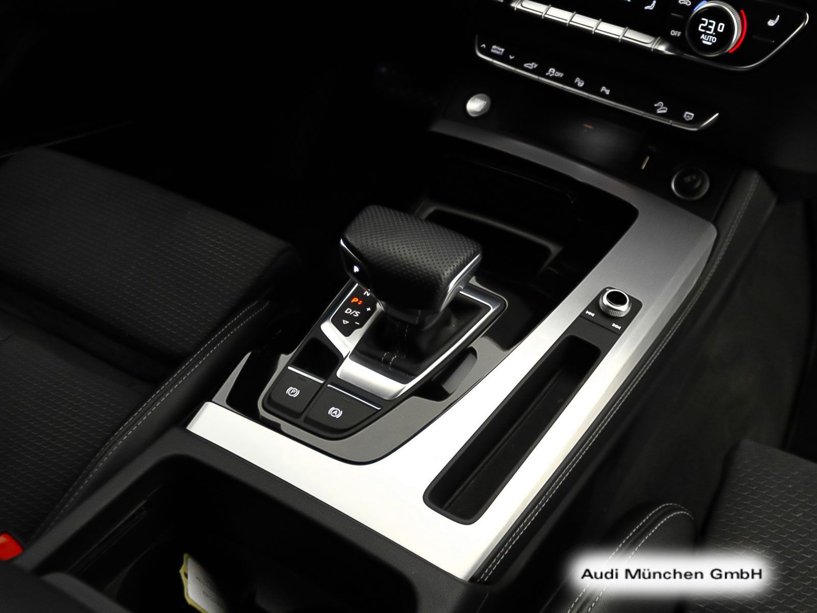 Audi Q5 55 TFSI e qu. 2x S line B&O/Matrix/Navi+