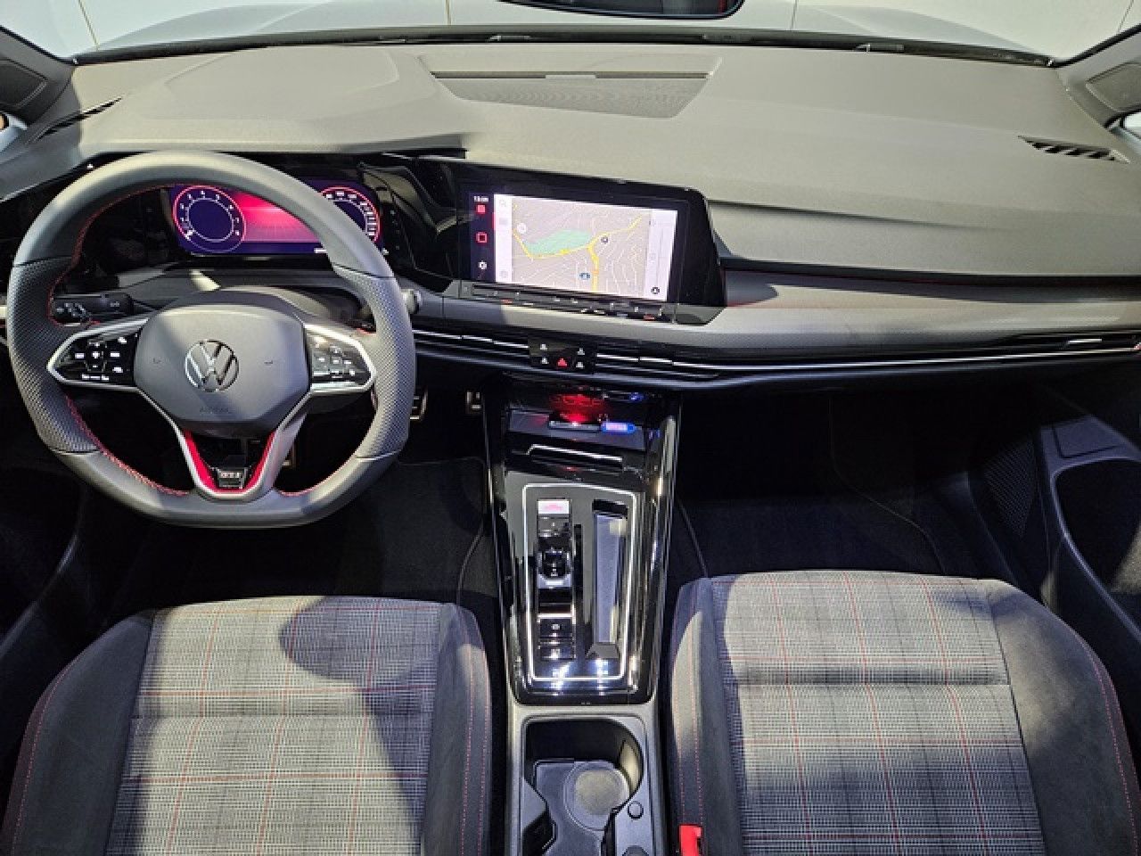 Volkswagen Golf 2.0 TSI GTI DSG - Samsaru's Car Outlet