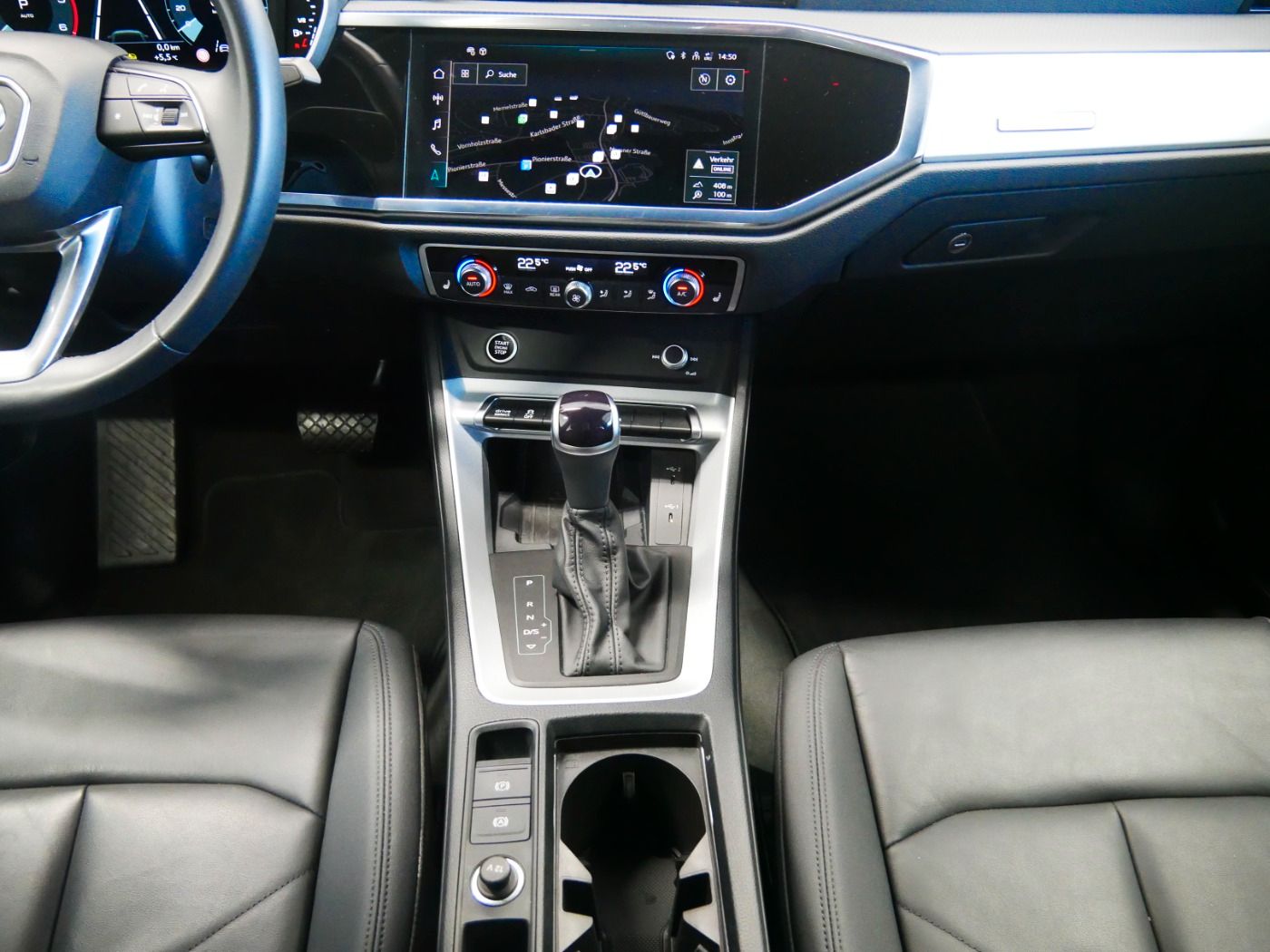 Audi Q3 35 TDI quattro advanced - Samsaru's Car Outlet