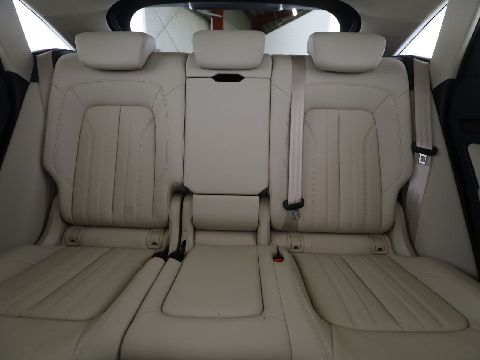 Audi Q5 Sportback 50 TFSIe quattro S line Pano+AHK