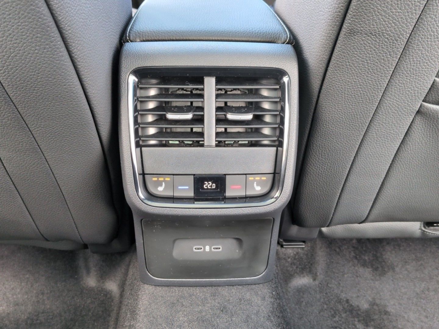 Skoda Octavia Combi SPORTLINE 4x4 2.0TSI*AHK Panodach