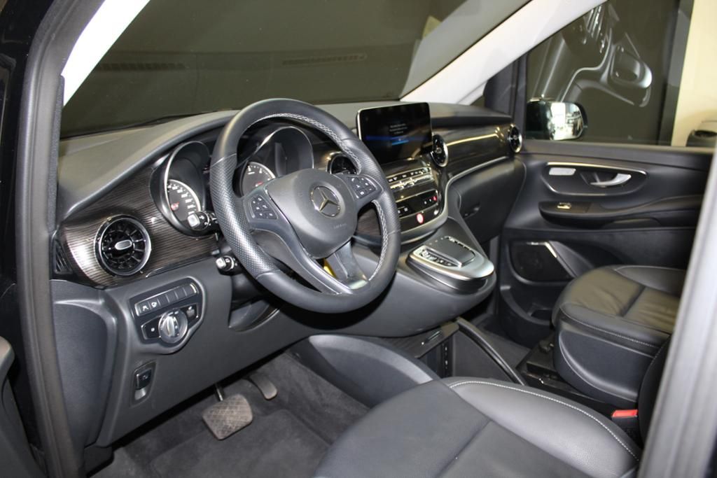 Mercedes-Benz V 300 d Avantgarde Edition - Samsaru's Car Outlet