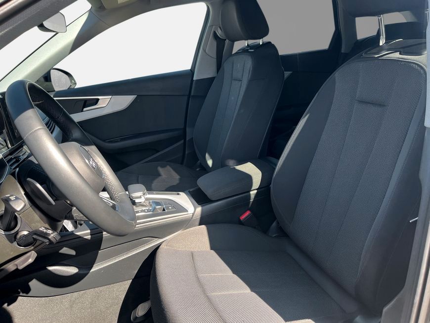 Audi A4 Avant 35 TFSI S tronic S line - Samsaru's Car Outlet