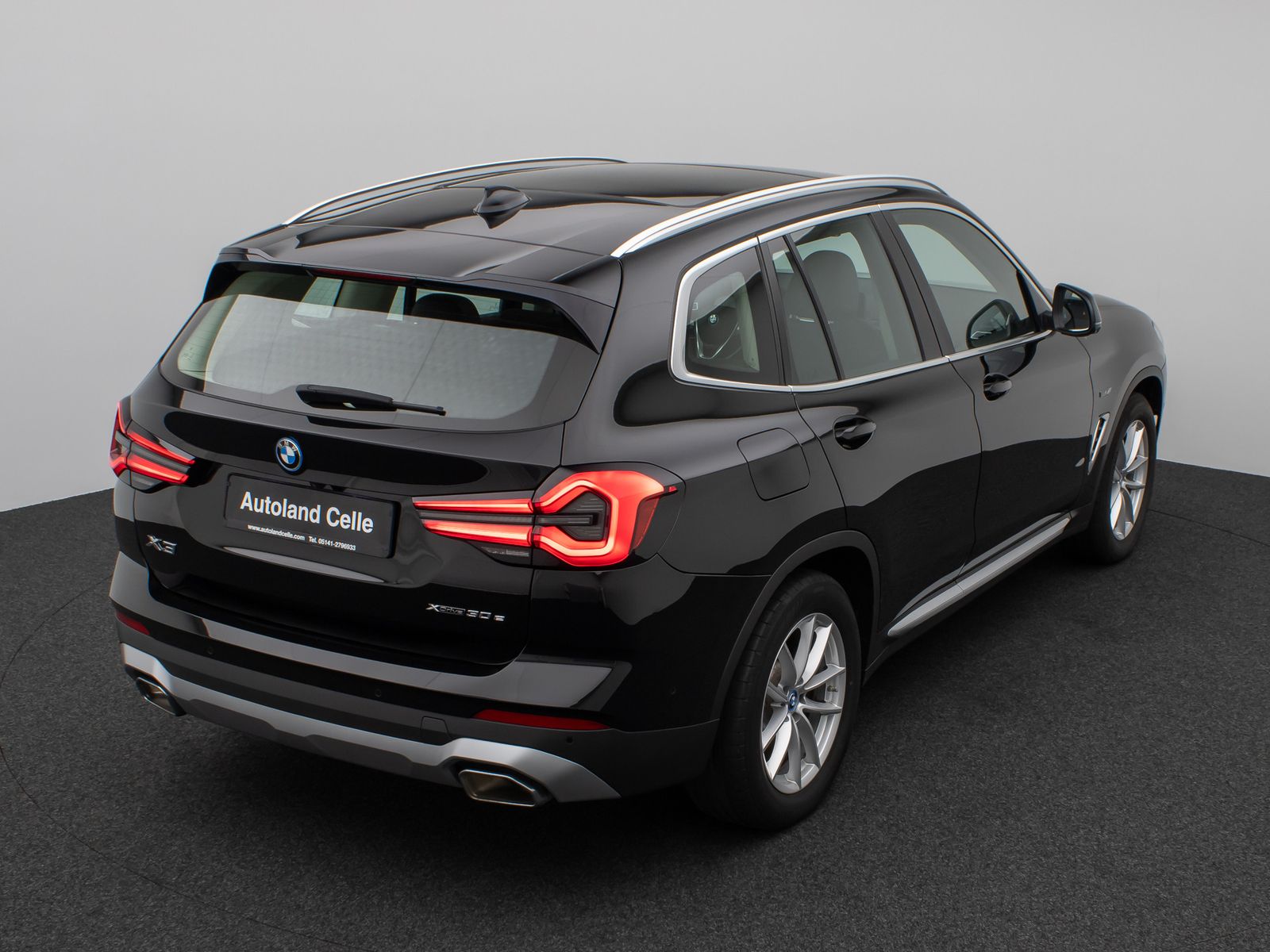 BMW X3 xD30e Sport - Samsaru's Car Outlet