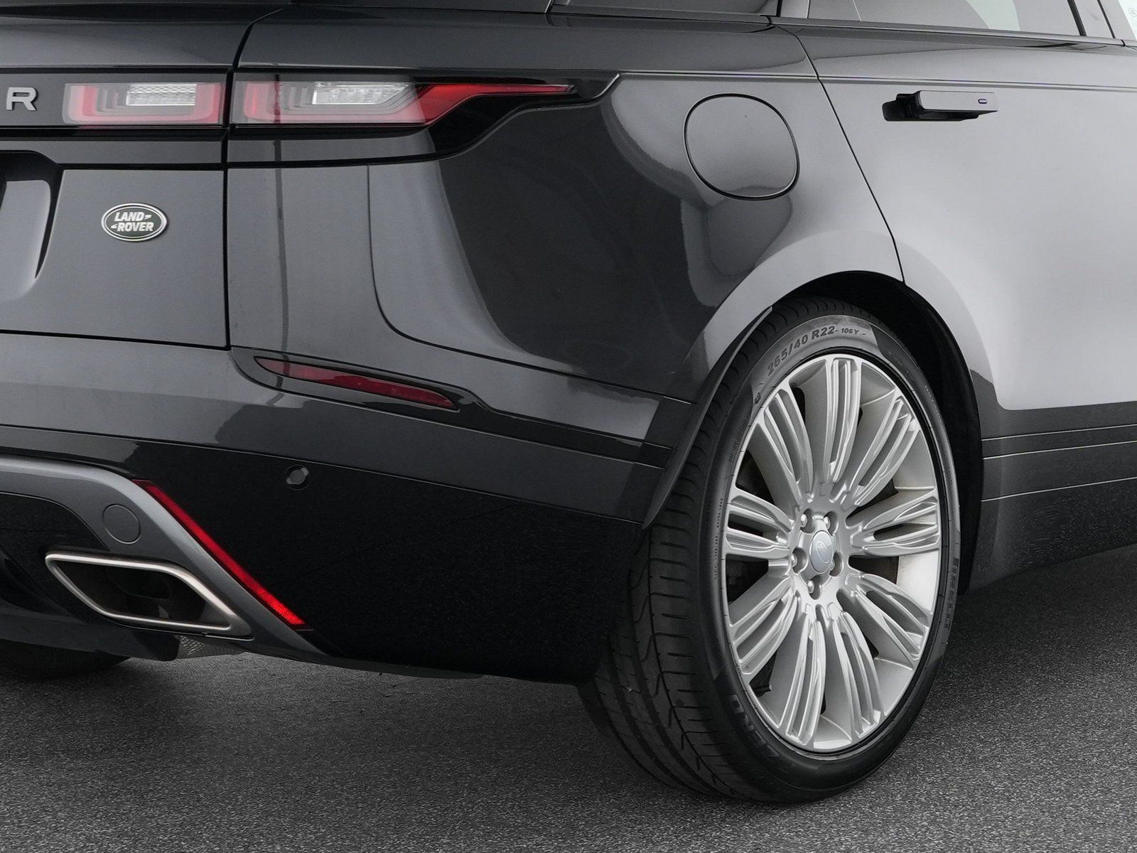 Range Rover Velar D300 R-Dynamic SE - Samsaru's Car Outlet