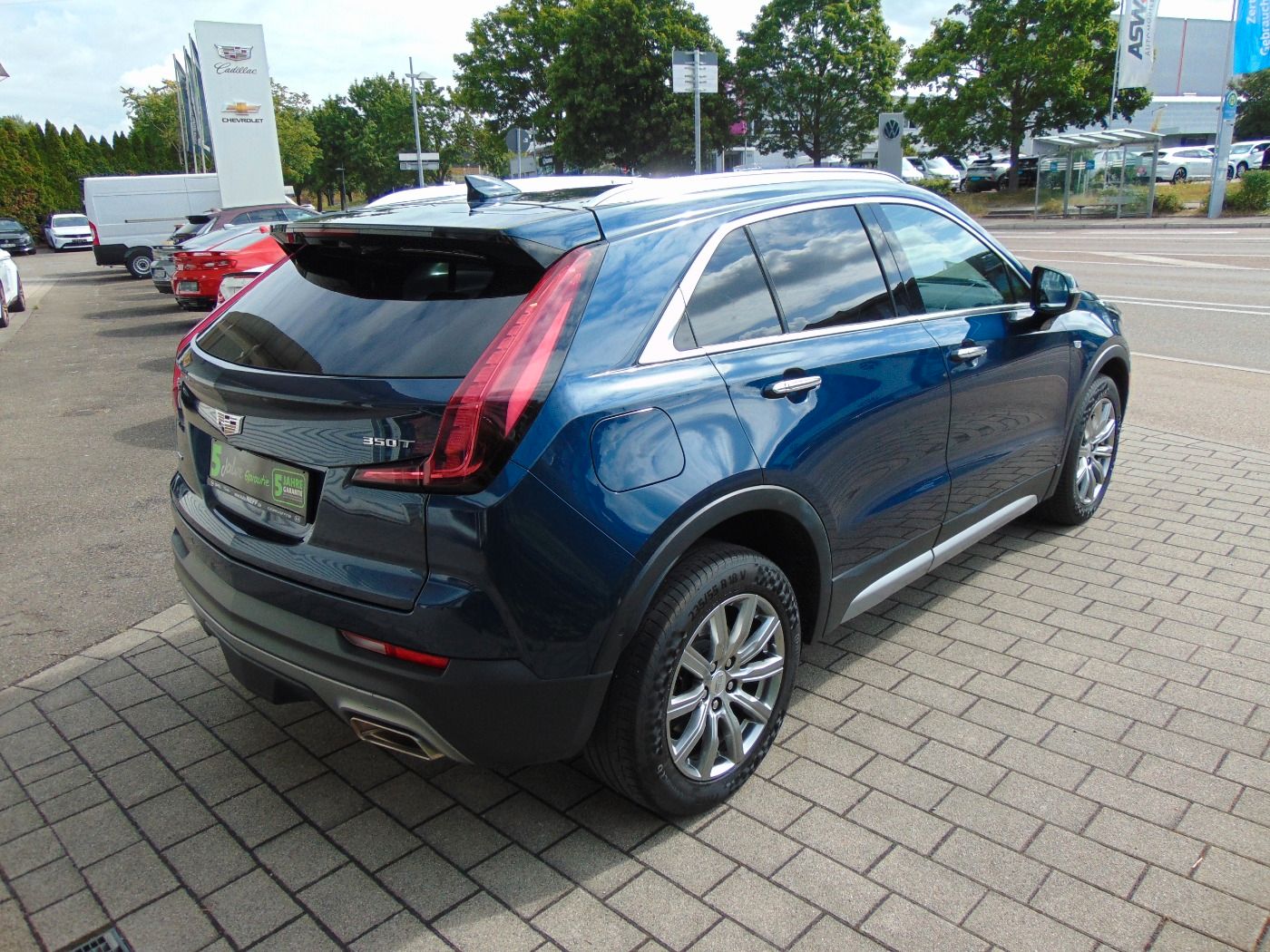 Cadillac XT4 350T Premium Luxury Panoramadach AHK Navi