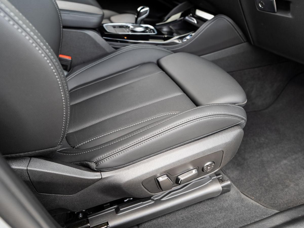 BMW X4 xDrive30d M-Sport AHK PANO ACC HuD Laser KoZg
