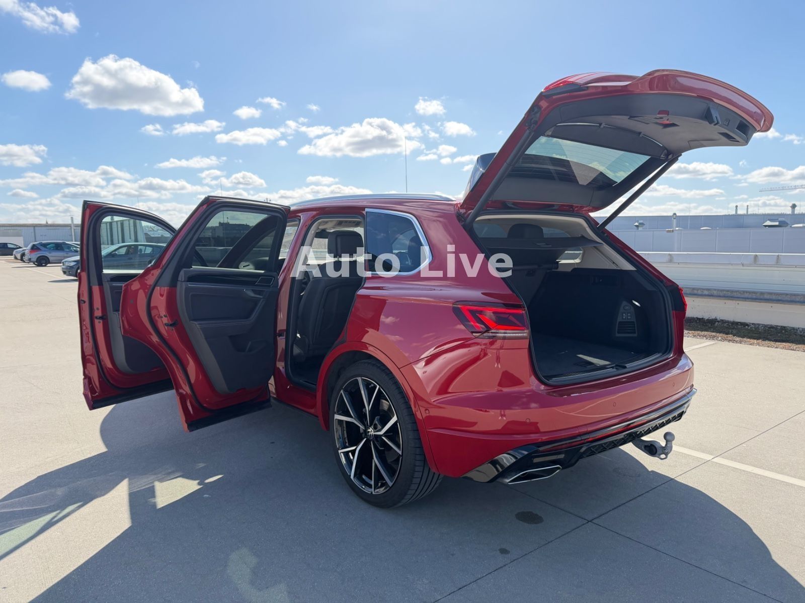Volkswagen Touareg 3.0 TDI*R LINE*PANO*MATRIX*LUFT*360*VOL