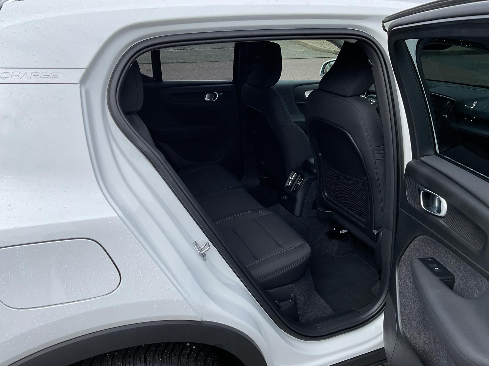 Volvo XC40 T5 Inscription - Samsaru's Car Outlet