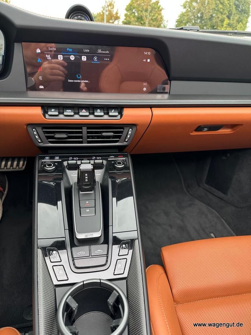 Porsche 911 Targa 4 GTS BURMESTER*CARBON*