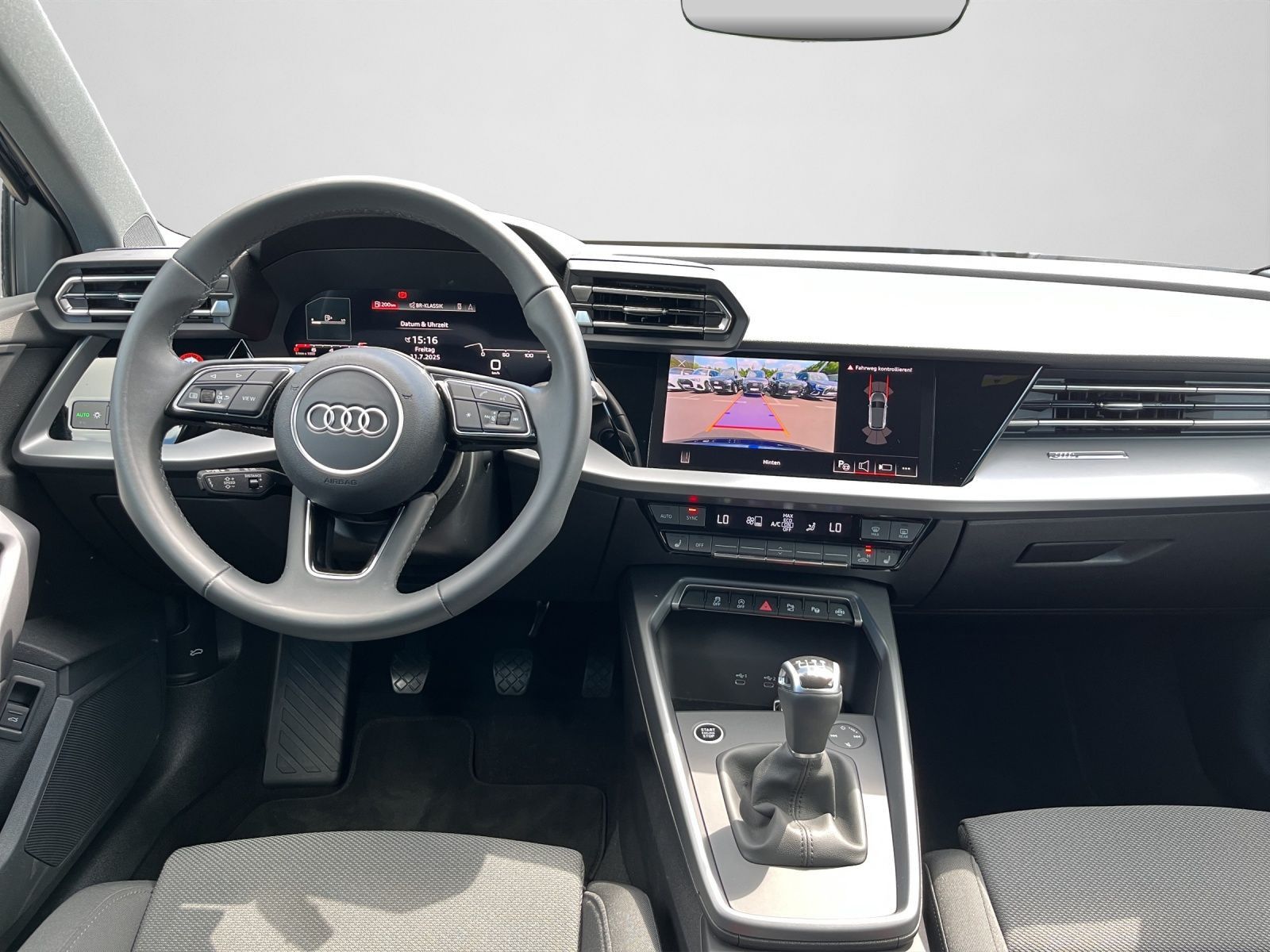 Audi A3 Sportback Advanced 35 TFSI - Samsaru's Car Outlet