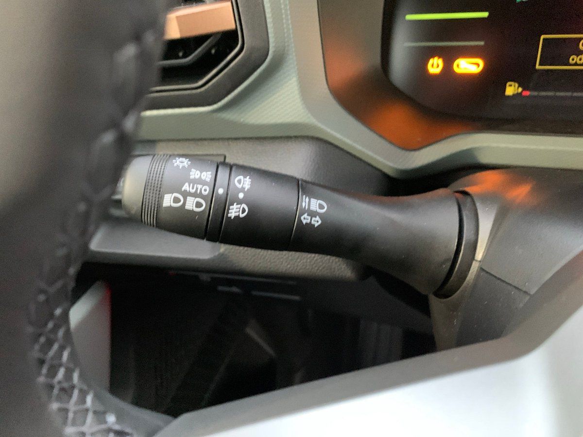 Dacia Duster EXTREME HYBRID 140 - Samsaru's Car Outlet