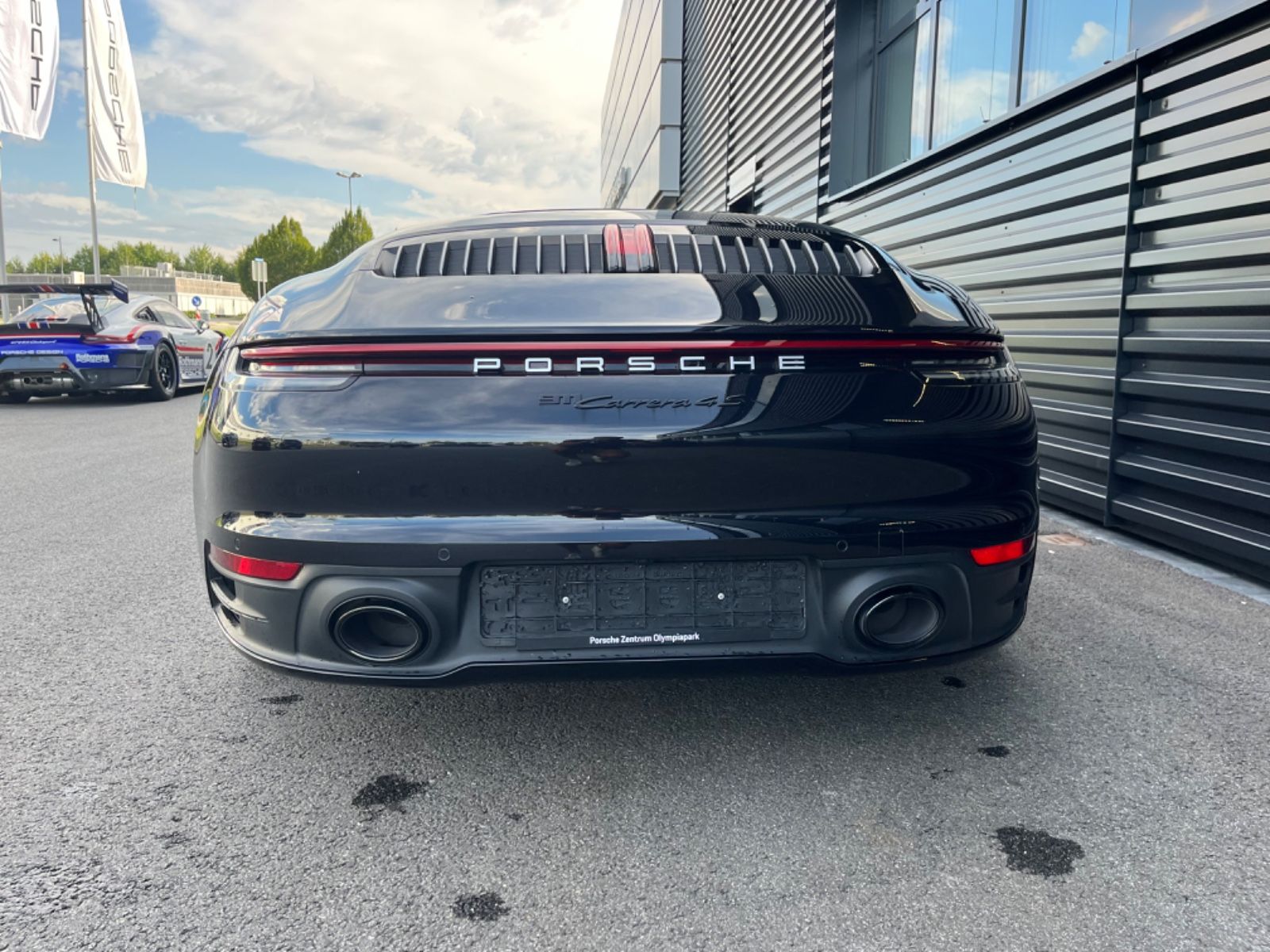 Porsche 911-992  Carrera 4 S CABRIO-ABGAS-CHRONO-NP: 187
