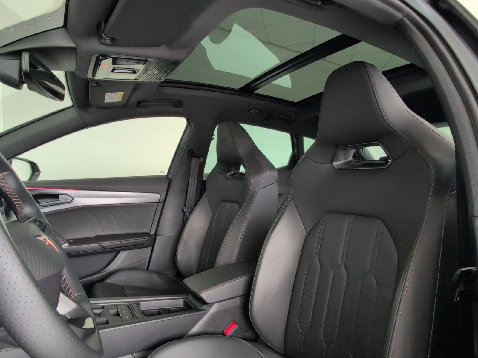 Cupra Formentor 2.0 TSI VZ AHK PANO LEDER COPPER MATT