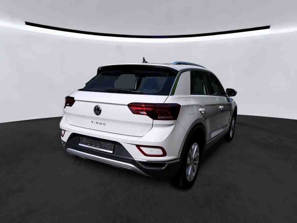 Volkswagen T-Roc 2.0 TDI DSG Style - Samsaru's Car Outlet